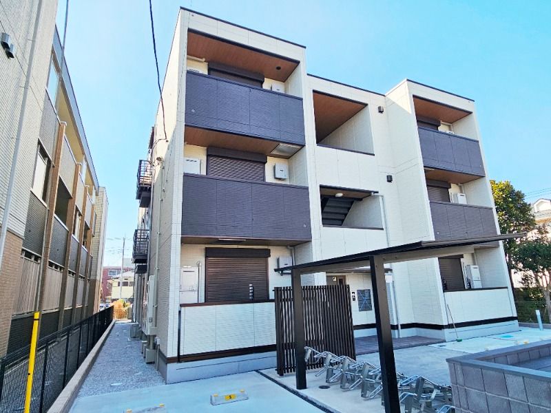 ��ʌ�����s�����P���ڂ̃A�p�[�g�̌����O��