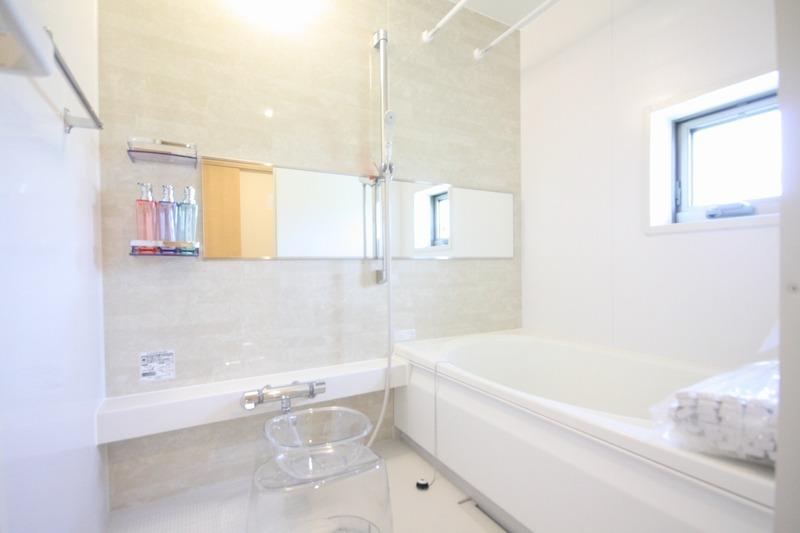 ��ʌ��������܎s������厚�쒆��̃A�p�[�g�̃o�X