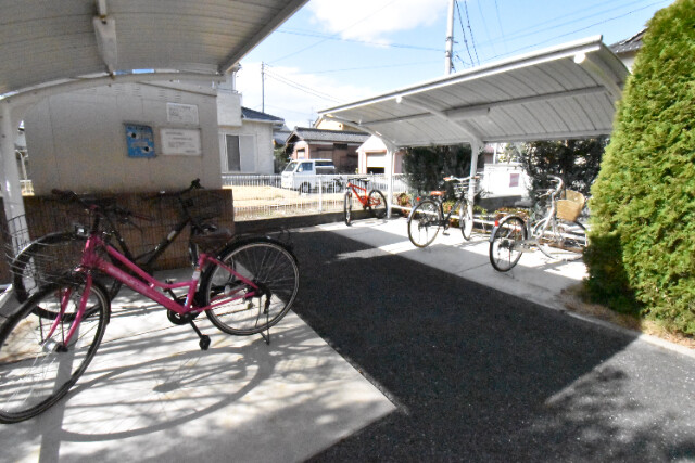 ��ʌ��������܎s�΋�厚���̃A�p�[�g�̂��̑�