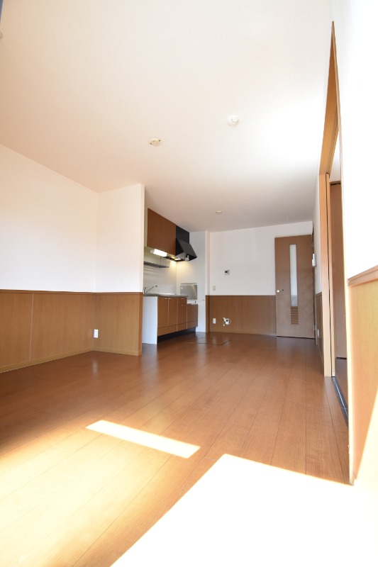 ��ʌ��������܎s��{��O���S���ڂ̃A�p�[�g�̋��ԁE���r���O