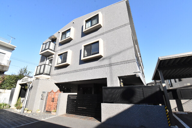 ��ʌ��������܎s��{�捂�@���Q���ڂ̃}���V�����̌����O��