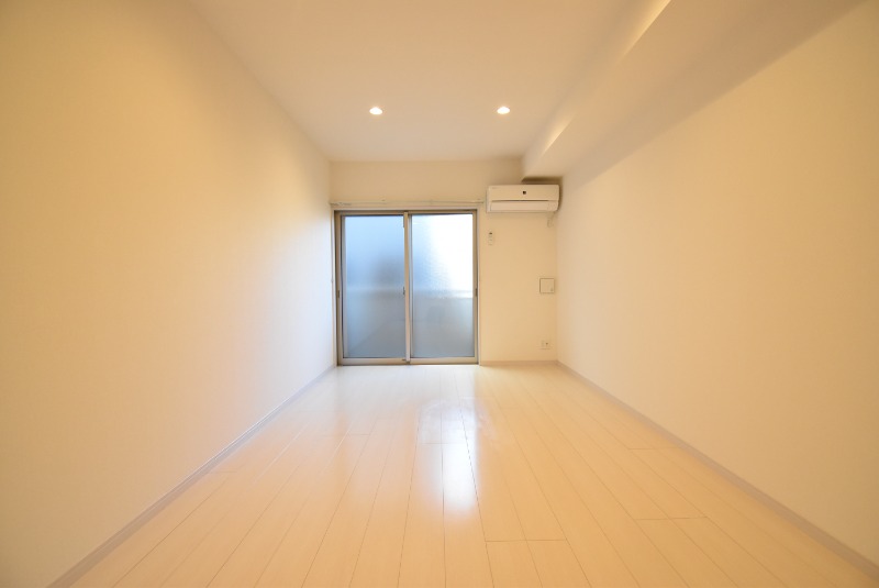 ��ʌ������s�h���R���ڂ̃A�p�[�g�̂��̑������E�X�y�[�X