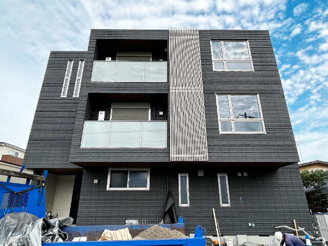 ��ʌ��������܎s��{��k�ܒ��Q���ڂ̃}���V�����̌����O��