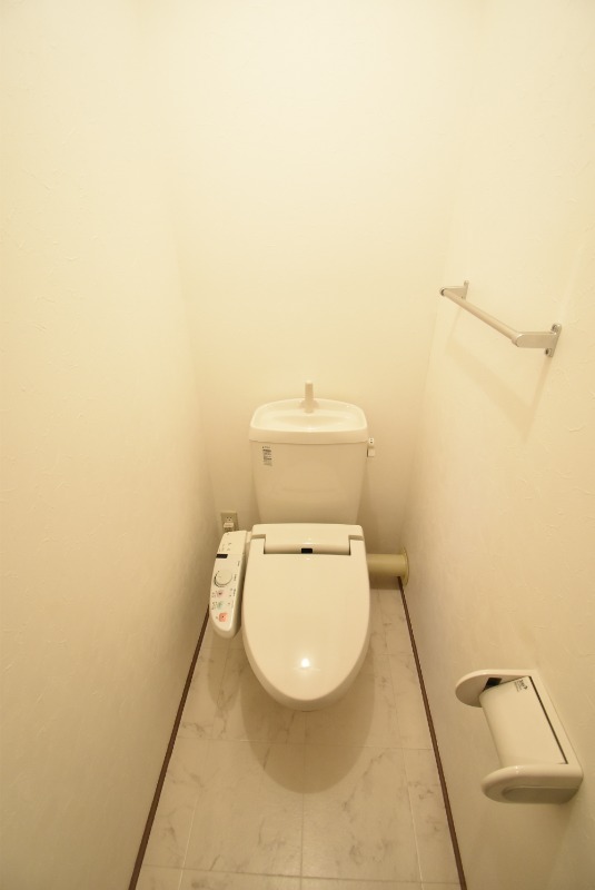 ��ʌ��������܎s��{��O���S���ڂ̃A�p�[�g�̃g�C��