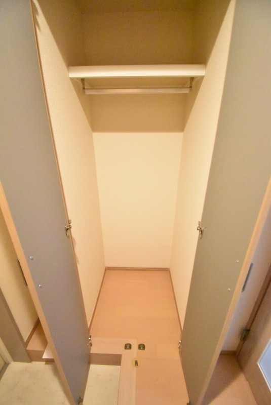 ��ʌ��������܎s�Y�a���؍�R���ڂ̃}���V�����̎��[