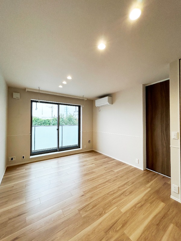 ��ʌ��������܎s��{��k�ܒ��Q���ڂ̃}���V�����̋����E���r���O