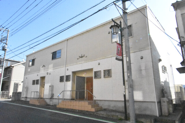 ��ʌ��������܎s��΋�{���P���ڂ̃^�E���n�E�X�̃G���g�����X