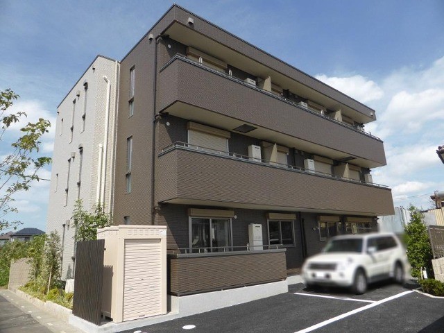 ��ʌ�����s�厚���s�̃A�p�[�g�̌����O��