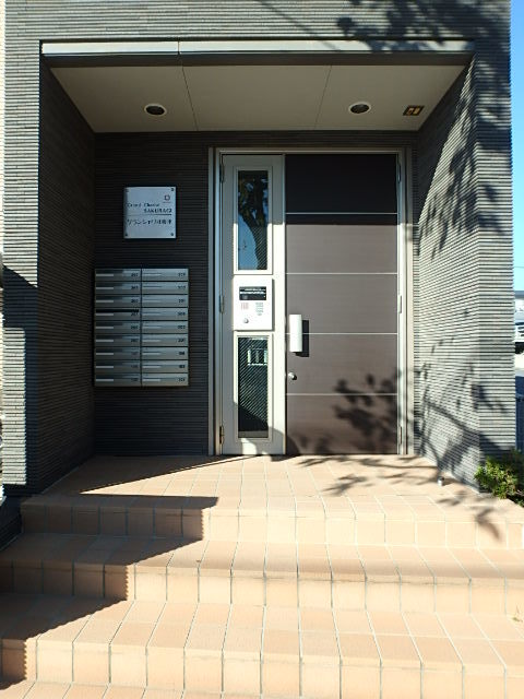 ��ʌ��������܎s��{����ؒ��S���ڂ̃A�p�[�g�̃G���g�����X