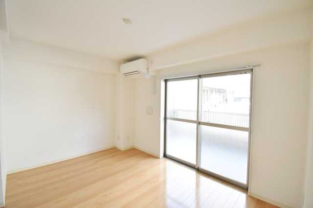 ��ʌ��������܎s��{��k�ܒ��P���ڂ̃}���V�����̂��̑������E�X�y�[�X