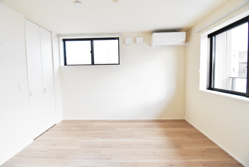 ��ʌ��z�J�s���������̃}���V�����̂��̑������E�X�y�[�X