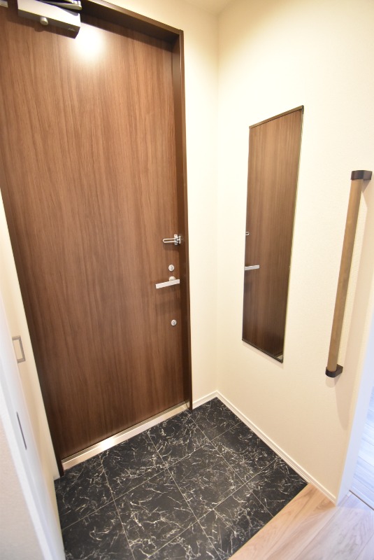 ��ʌ��z�J�s���������̃}���V�����̌���