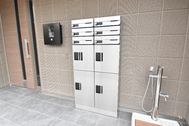 ��ʌ��z�J�s���������̃}���V�����̂��̑�