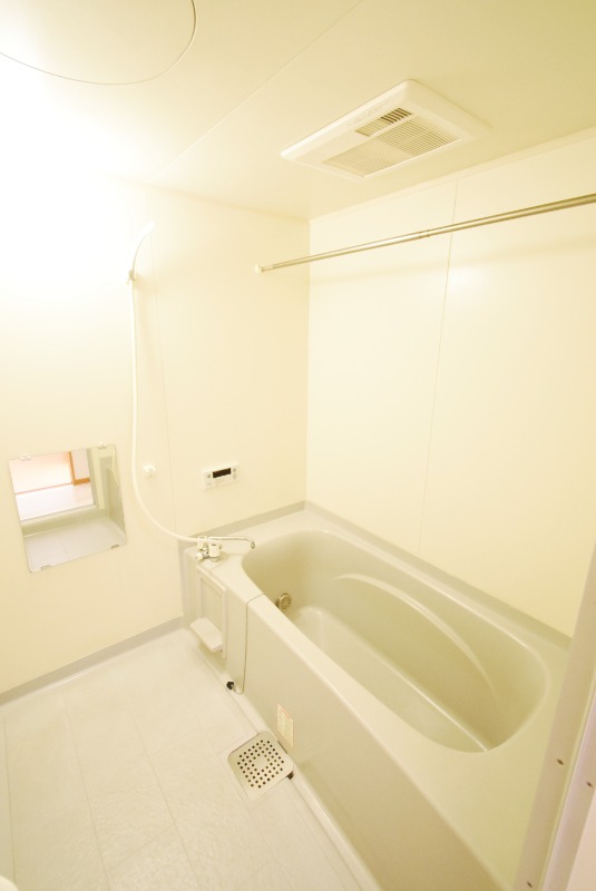 ��ʌ��������܎s�k��{�����̃A�p�[�g�̃o�X