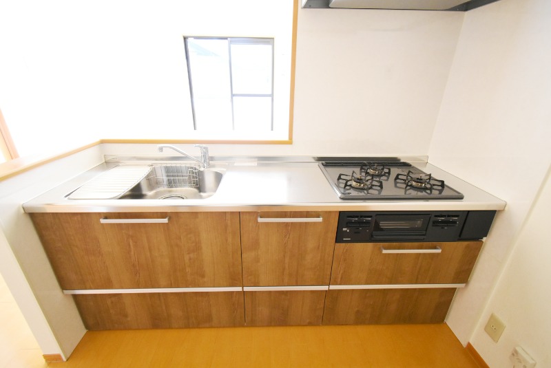 ��ʌ��������܎s�k��{�����̃A�p�[�g�̃L�b�`��