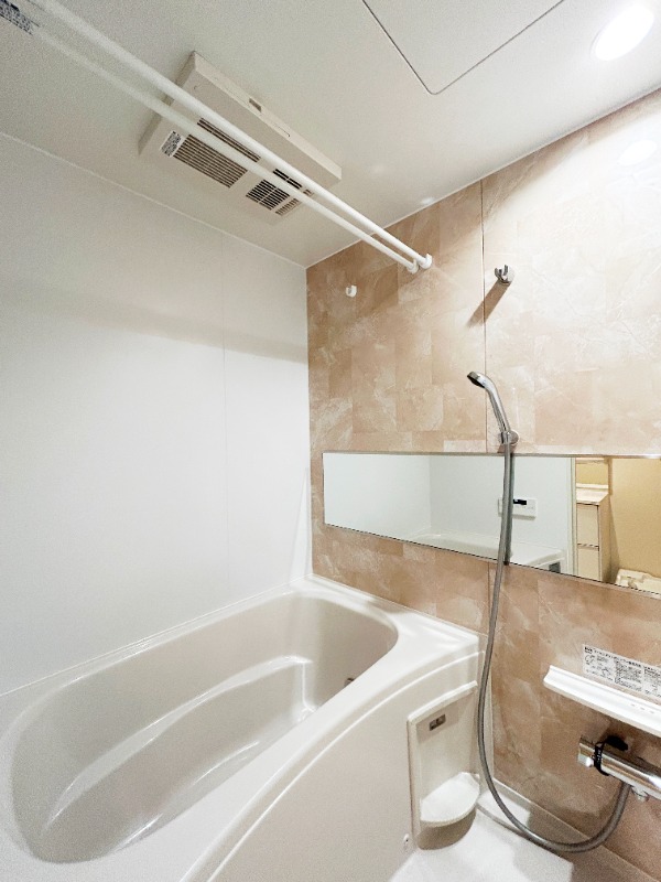 ��ʌ��������܎s���搼��{�P���ڂ̃}���V�����̃o�X