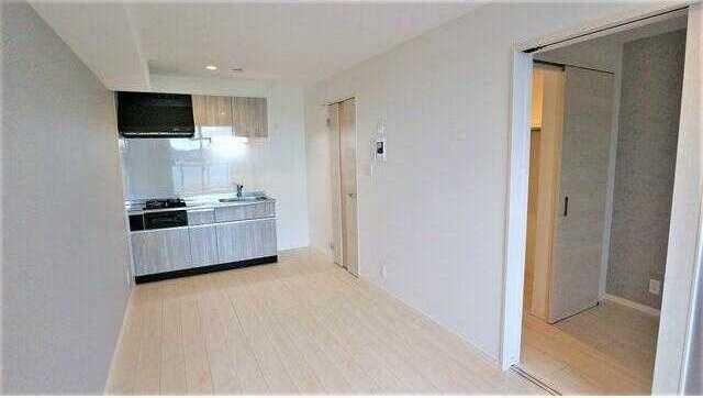 ��ʌ��@�c�s��P���ڂ̃A�p�[�g�̋��ԁE���r���O