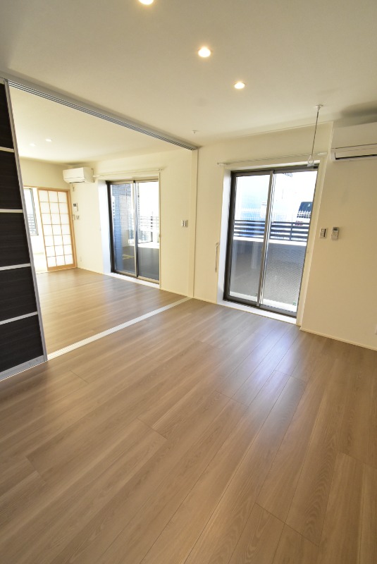 ��ʌ��������܎s������厚�쒆��̃}���V�����̂��̑�