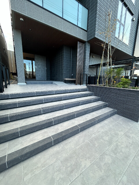 ��ʌ��������܎s���搼��{�P���ڂ̃}���V�����̃G���g�����X