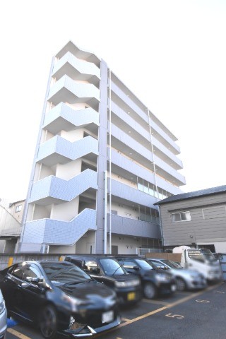 ��ʌ��������܎s��{��{���T���ڂ̃}���V�����̌����O��