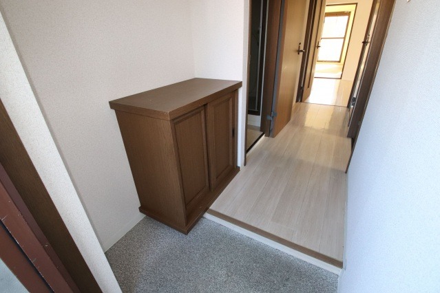 ��ʌ�����s�k����Q���ڂ̃}���V�����̌���