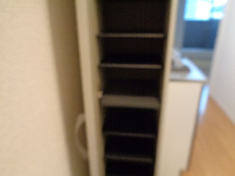 ��ʌ�����s�΋u�P���ڂ̃A�p�[�g�̌���