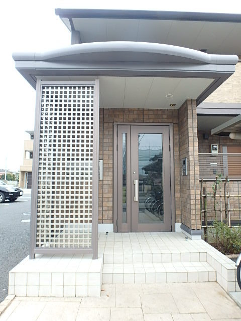 ��ʌ��������܎s��{��O���S���ڂ̃A�p�[�g�̃G���g�����X