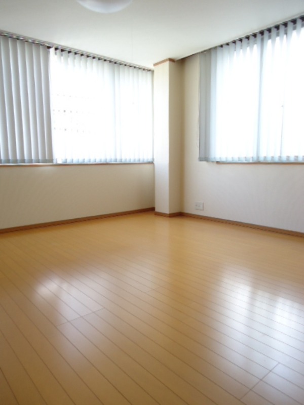 ��ʌ��������܎s��{���Ԓ��Q���ڂ̃}���V�����̂��̑������E�X�y�[�X