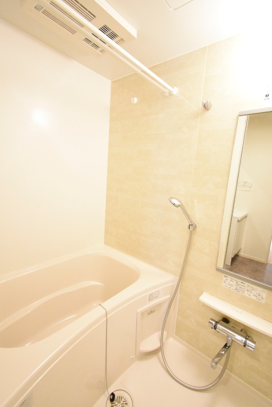 ��ʌ��������܎s��{��y�蒬�Q���ڂ̃}���V�����̃o�X