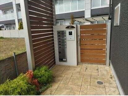 ��ʌ��������܎s�΋�厚����c�̃A�p�[�g�̃G���g�����X