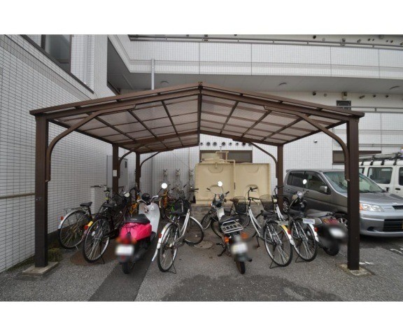 ��ʌ�����s�˒˓��R���ڂ̃}���V�����̂��̑�