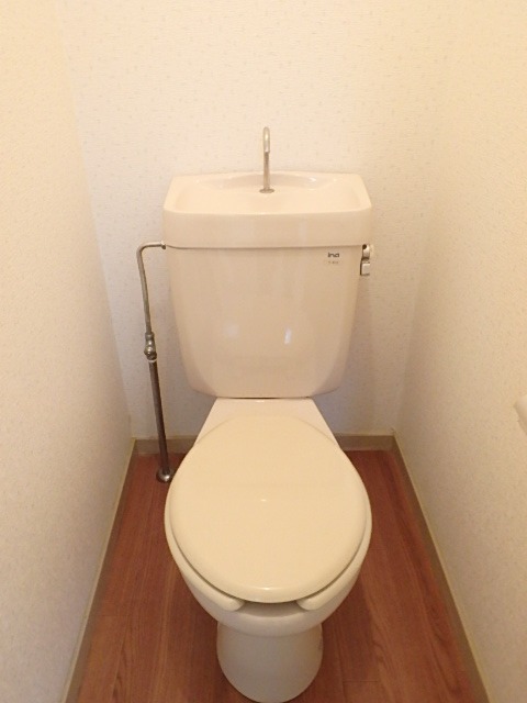 ��ʌ��������܎s������x�蒬�̃A�p�[�g�̃g�C��