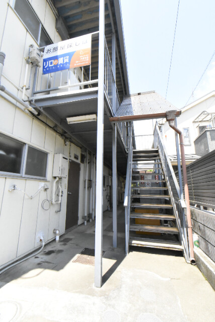 ��ʌ��������܎s������x�蒬�̃A�p�[�g�̃G���g�����X