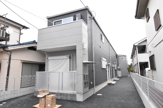 ��ʌ��z�J�s�厚�쉬���̃A�p�[�g�̌����O��