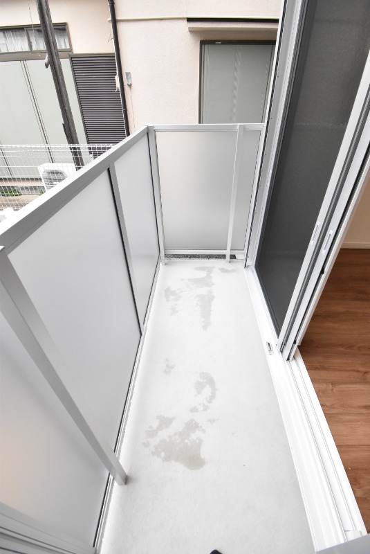 ��ʌ��z�J�s�厚�쉬���̃A�p�[�g�̃o���R�j�[