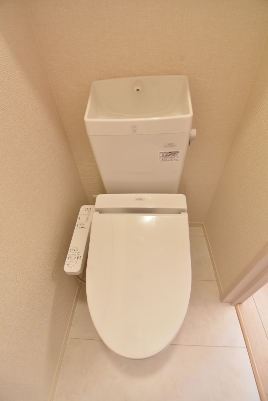 ��ʌ��������܎s���搼��{�P���ڂ̃A�p�[�g�̃g�C��