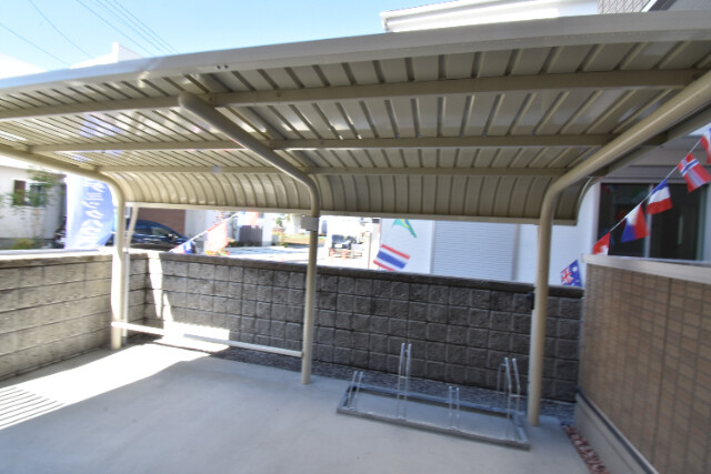 ��ʌ��������܎s���搼��{�P���ڂ̃A�p�[�g�̂��̑�