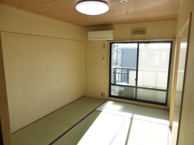 ��ʌ�����s�厚���s�̃A�p�[�g�̂��̑������E�X�y�[�X