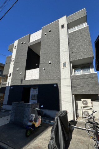 ��ʌ��������܎s������厚�V��̃A�p�[�g�̌����O��