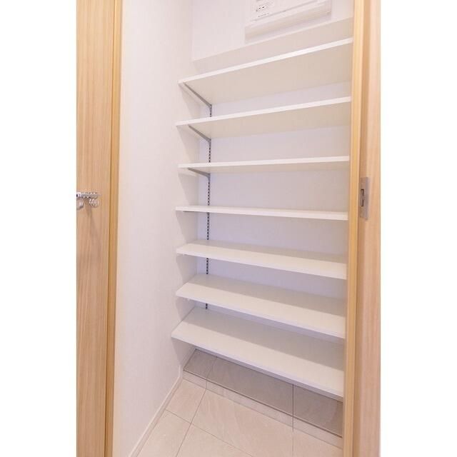 ��ʌ��������܎s�Y�a��ݒ��R���ڂ̃}���V�����̎��[