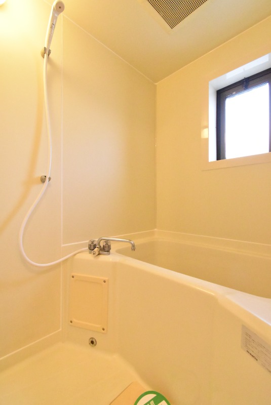 ��ʌ��������܎s�΋擌�Y�a�T���ڂ̃}���V�����̃o�X