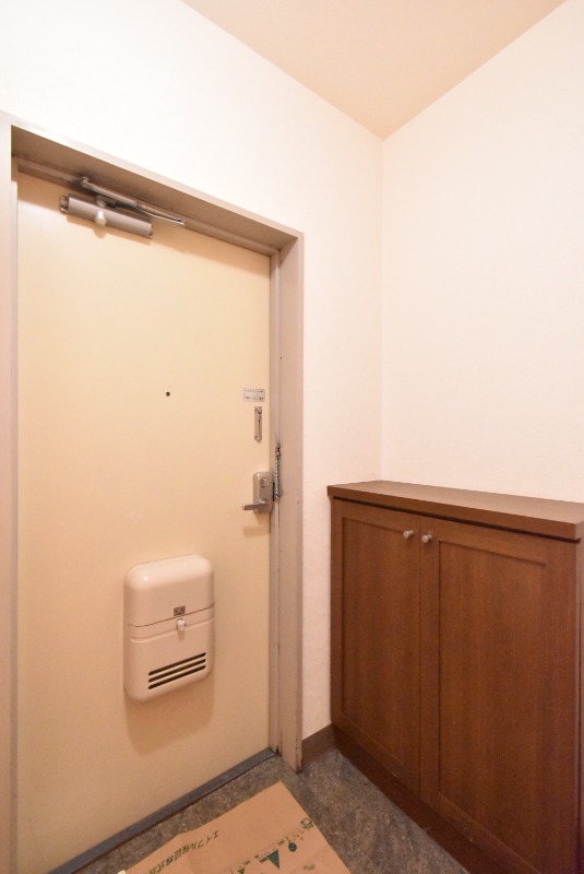 ��ʌ��������܎s�΋擌�Y�a�T���ڂ̃}���V�����̌���