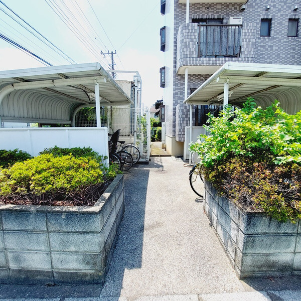 ��ʌ��������܎s�΋擌�Y�a�T���ڂ̃}���V�����̂��̑�