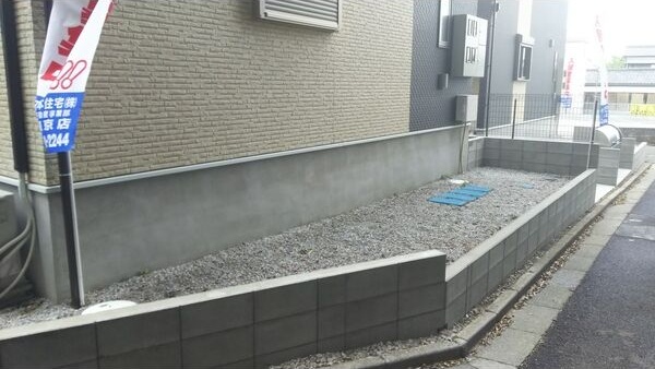 ��ʌ��������܎s�΋�厚�O���̃A�p�[�g�̂��̑�