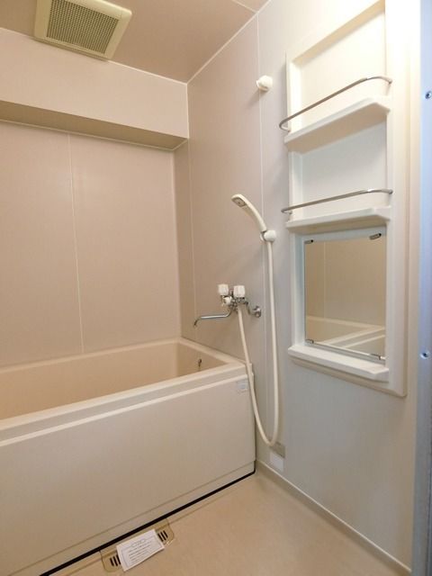 ��ʌ��������܎s��΋擌��΂T���ڂ̃}���V�����̃o�X