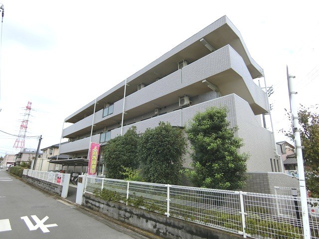 ��ʌ��������܎s��΋擌��΂T���ڂ̃}���V�����̌����O��