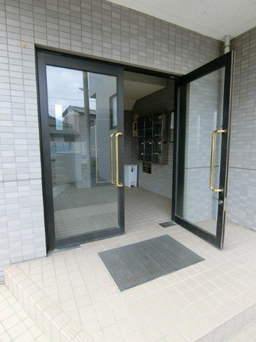 ��ʌ��������܎s��΋擌��΂T���ڂ̃}���V�����̃G���g�����X