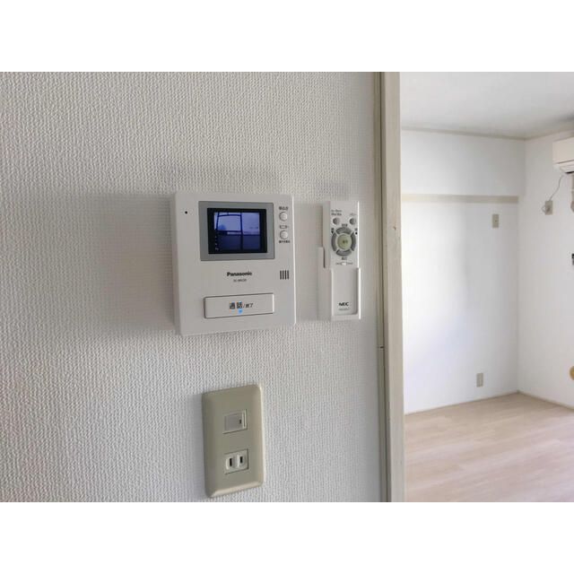 ��ʌ��z�J�s���������̃}���V�����̎��[