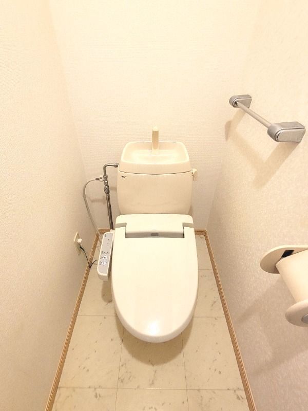 ��ʌ�����s�厚���J�̃A�p�[�g�̃g�C��