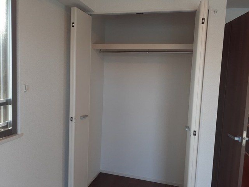 ��ʌ��������܎s����厚�w��̃}���V�����̎��[